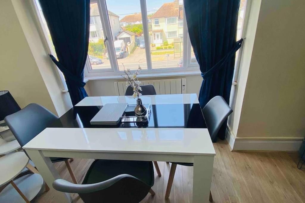 Family Marine Apartment With Sea View 道利什 外观 照片